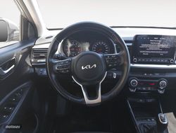 Kia Stonic 1.0 T-GDi MHEV Drive iMT 88 kW (120 CV) - Miniatura 10