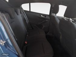 Ford Focus 1.0 Ecoboost MHEV ST-Line Auto 114 kW (155 CV) - Miniatura 11
