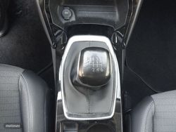 Peugeot 2008 BlueHDi 110 Allure Pack 81 kW (110 CV) - Miniatura 15