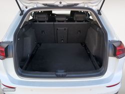 Volkswagen Golf Life 2.0 TDI 85 kW (115 CV) DSG - Miniatura 13