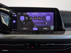 Volkswagen Golf Life 2.0 TDI 85 kW (115 CV) DSG - Miniatura 20