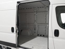 Fiat Ducato Furgon 35 2.2 Multijet L2H2 103 kW (140 CV) - Miniatura 11