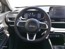 Jeep Avenger 1.2 G Altitude 74 kW (100 CV) - Miniatura 10