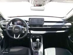 Jeep Avenger 1.2 G Altitude 74 kW (100 CV) - Miniatura 9