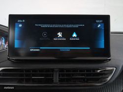 Peugeot 5008 Hybrid 1.2 Allure Pack eDCS6 100 kW (136 CV) - Miniatura 18