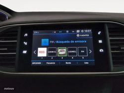 Peugeot 308 BlueHDi 130 S&S Allure Pack 96 kW (130 CV) - Miniatura 17
