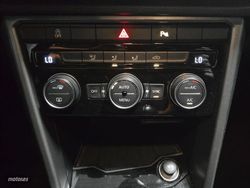 Volkswagen T-Roc Advance R-Line 2.0 TDI 110 kW (150 CV) - Miniatura 21