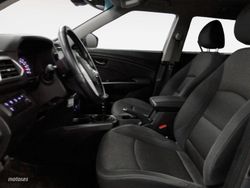 Ssangyong Tivoli G15T LP Urban Plus 99 kW (135 CV) - Miniatura 10