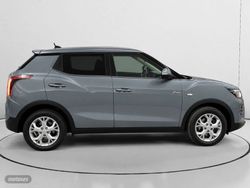 Ssangyong Tivoli G15T LP Urban Plus 99 kW (135 CV) - Miniatura 2