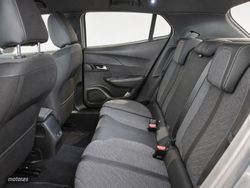 Peugeot 2008 PureTech 100 S&S Allure 75 kW (100 CV) - Miniatura 11