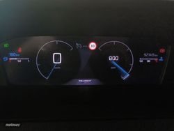 Peugeot 2008 PureTech 100 S&S Allure 75 kW (100 CV) - Miniatura 15