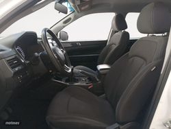 Ssangyong Musso Sports D22DTR Pro 4x4 149 kW (202 CV) - Miniatura 11