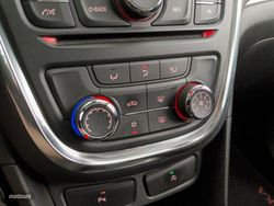 Opel Mokka 1.4 Turbo S&S Selective 4x2 103 kW (140 CV) - Miniatura 20