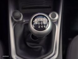 Ssangyong Tivoli G15T LP Urban Plus 99 kW (135 CV) - Miniatura 14