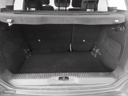 Citroen C3 Aircross PureTech 110 S&S Plus 81 kW (110 CV) - Miniatura 13
