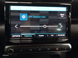 Citroen C3 Aircross PureTech 110 S&S Plus 81 kW (110 CV) - Miniatura 18