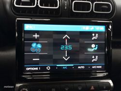 Citroen C3 Aircross PureTech 110 S&S Plus 81 kW (110 CV) - Miniatura 21