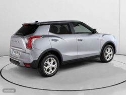 Ssangyong Tivoli G15T LP Urban Plus 99 kW (135 CV) - Miniatura 3