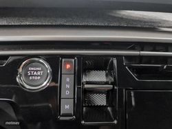 Peugeot 3008 1.2 Allure eDCS6 107 kW (145 CV) - Miniatura 15