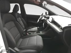 MG MG3 Hybrid+ 1.5 Standard 85 kW (116 CV) - Miniatura 12