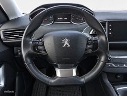 Peugeot 308 PureTech 110 S&S Style 81 kW (110 CV) - Miniatura 9