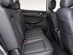 DFSK E5 1.5 PHEV Intelligent 160 kW (217 CV) - Miniatura 11