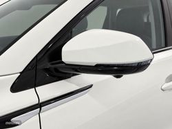 DFSK E5 1.5 PHEV Intelligent 160 kW (217 CV) - Miniatura 25