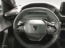 Peugeot 2008 Allure - Miniatura 8
