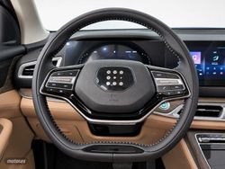 DFSK E5 1.5 PHEV Intelligent 160 kW (217 CV) - Miniatura 9