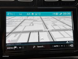 Citroen C3 Aircross PureTech 110 S&S Plus 81 kW (110 CV) - Miniatura 17