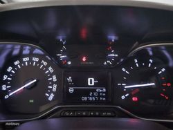Citroen C3 Aircross PureTech 110 S&S Plus 81 kW (110 CV) - Miniatura 16