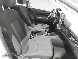 Hyundai i20 1.0 TGDI Klass 74 kW (100 CV) - Miniatura 12