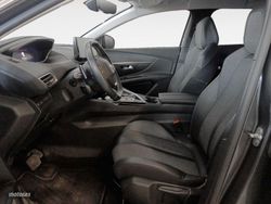 Peugeot 3008 Hybrid 225 Allure e-EAT8 165 kW (225 CV) - Miniatura 12