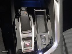 Peugeot 3008 Hybrid 225 Allure e-EAT8 165 kW (225 CV) - Miniatura 15
