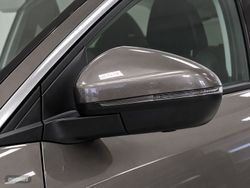 Peugeot 3008 Hybrid 225 Allure e-EAT8 165 kW (225 CV) - Miniatura 24