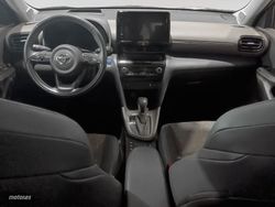 Toyota Yaris Cross 120H Business Plus 85 kW (116 CV) - Miniatura 8