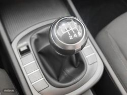 Hyundai Kona 1.0T Maxx 85 kW (115 CV) - Miniatura 15