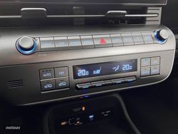 Hyundai Kona 1.0T Maxx 85 kW (115 CV) - Miniatura 22