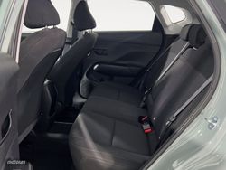 Hyundai Kona 1.0T Maxx 85 kW (115 CV) - Miniatura 11
