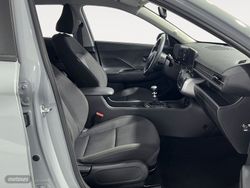 Hyundai Kona 1.0T Maxx 85 kW (115 CV) - Miniatura 12