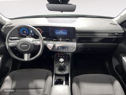 Hyundai Kona 1.0T Maxx 85 kW (115 CV) - Miniatura 8