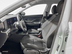 Hyundai Kona 1.0T Maxx 85 kW (115 CV) - Miniatura 10