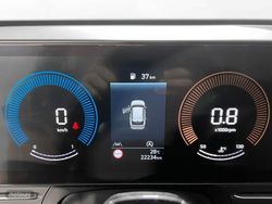 Hyundai Kona 1.0T Maxx 85 kW (115 CV) - Miniatura 15