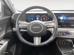 Hyundai Kona 1.0T Maxx 85 kW (115 CV) - Miniatura 9