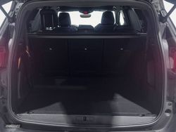 Peugeot 5008 BlueHDI 130 S&S GT EAT8 96 kW (130 CV) - Miniatura 13