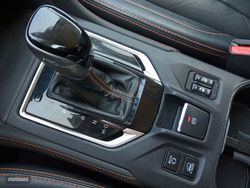 Subaru XV 2.0i Hybrid Executive Plus AWD CVT 110 kW (150 CV) - Miniatura 15
