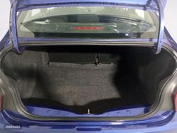 Citroen C-Elysee BlueHDi 100 Shine 74 kW (100 CV) - Miniatura 12