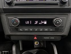 Seat Ibiza 1.4 TDI Style Connect 66 kW (90 CV) - Miniatura 19