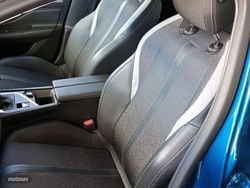 Peugeot 308 PureTech 130 S&S Allure 96 kW (130 CV) - Miniatura 22