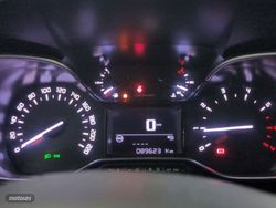 Citroen C3 Aircross PureTech 110 S&S Plus 81 kW (110 CV) - Miniatura 17